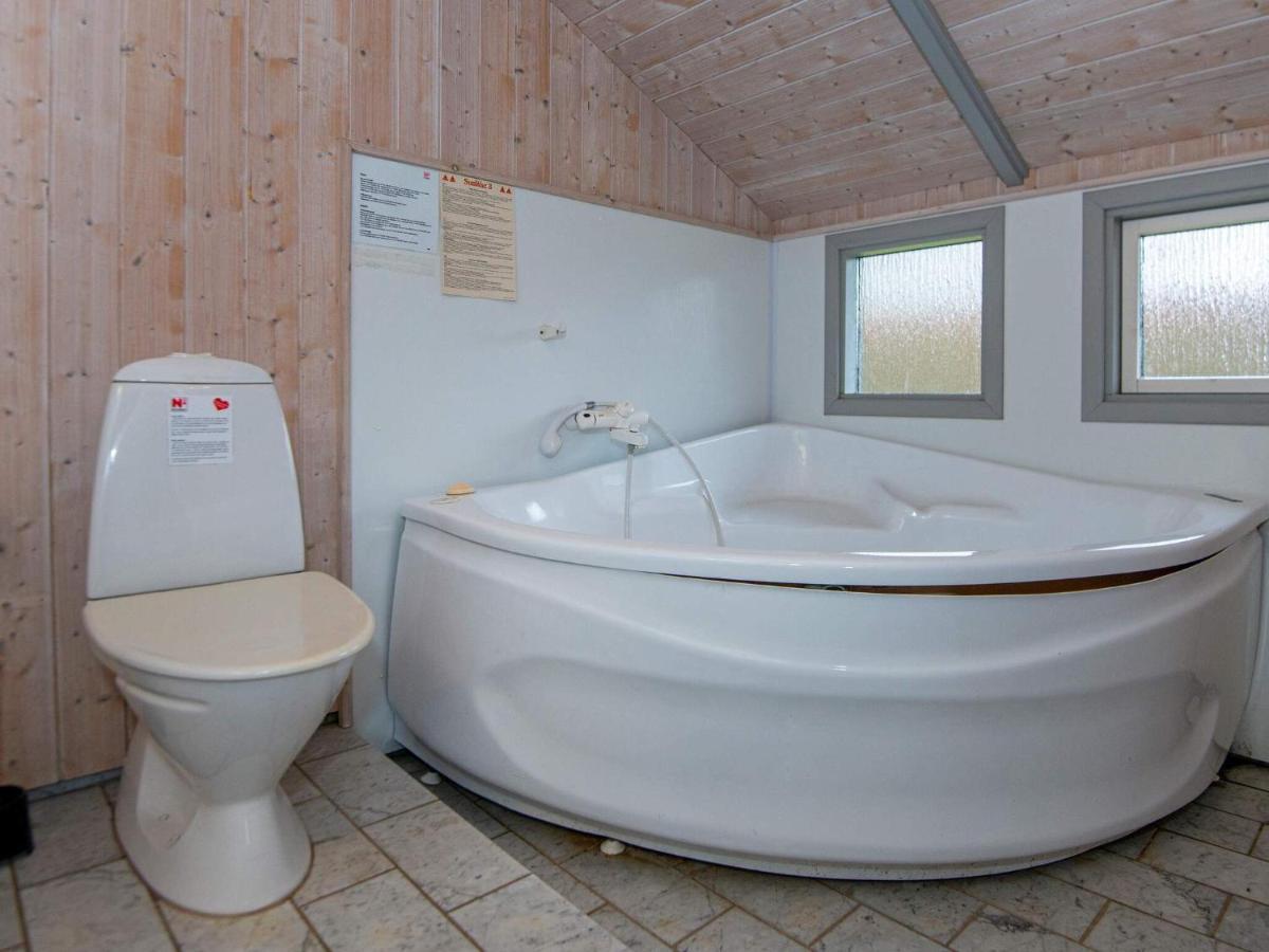 Four-Bedroom Holiday Home In Sydals 4 Vibøge Dış mekan fotoğraf